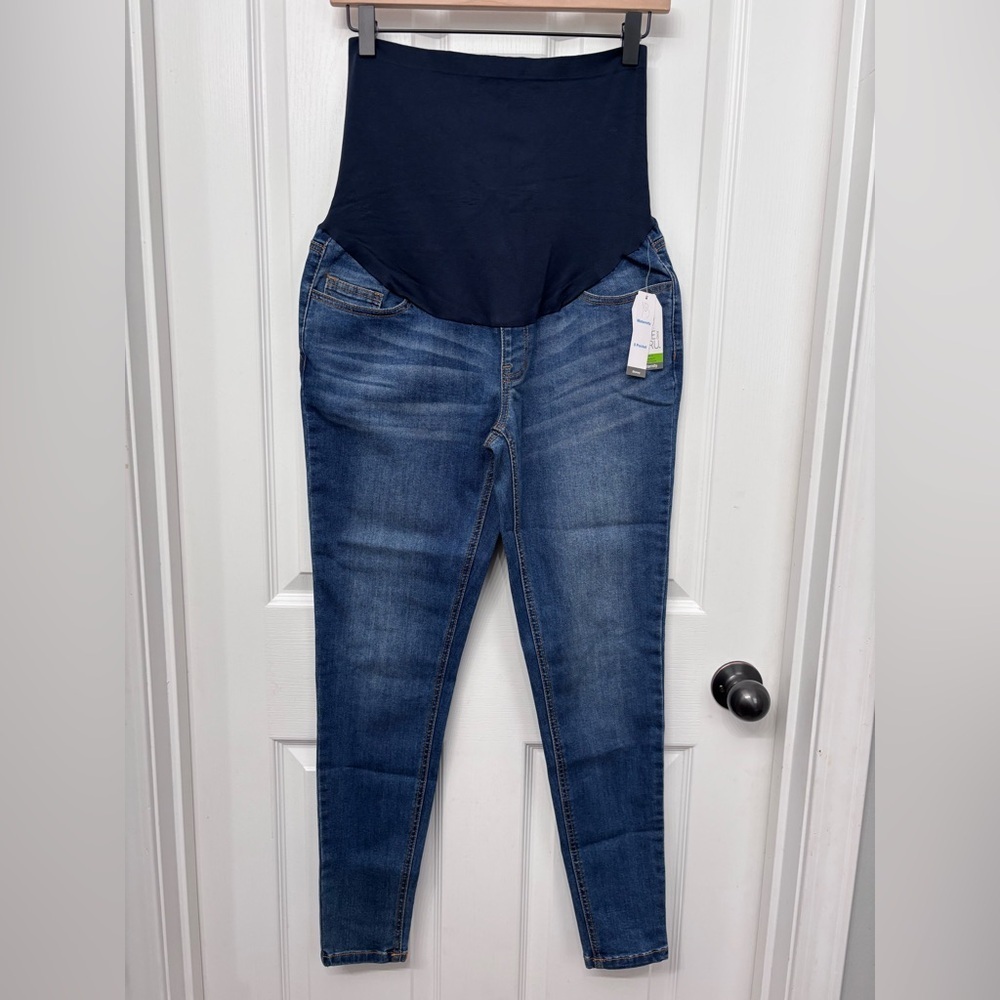 Dark Wash 5-Pocket Maternity Jeans | Time and Tru S